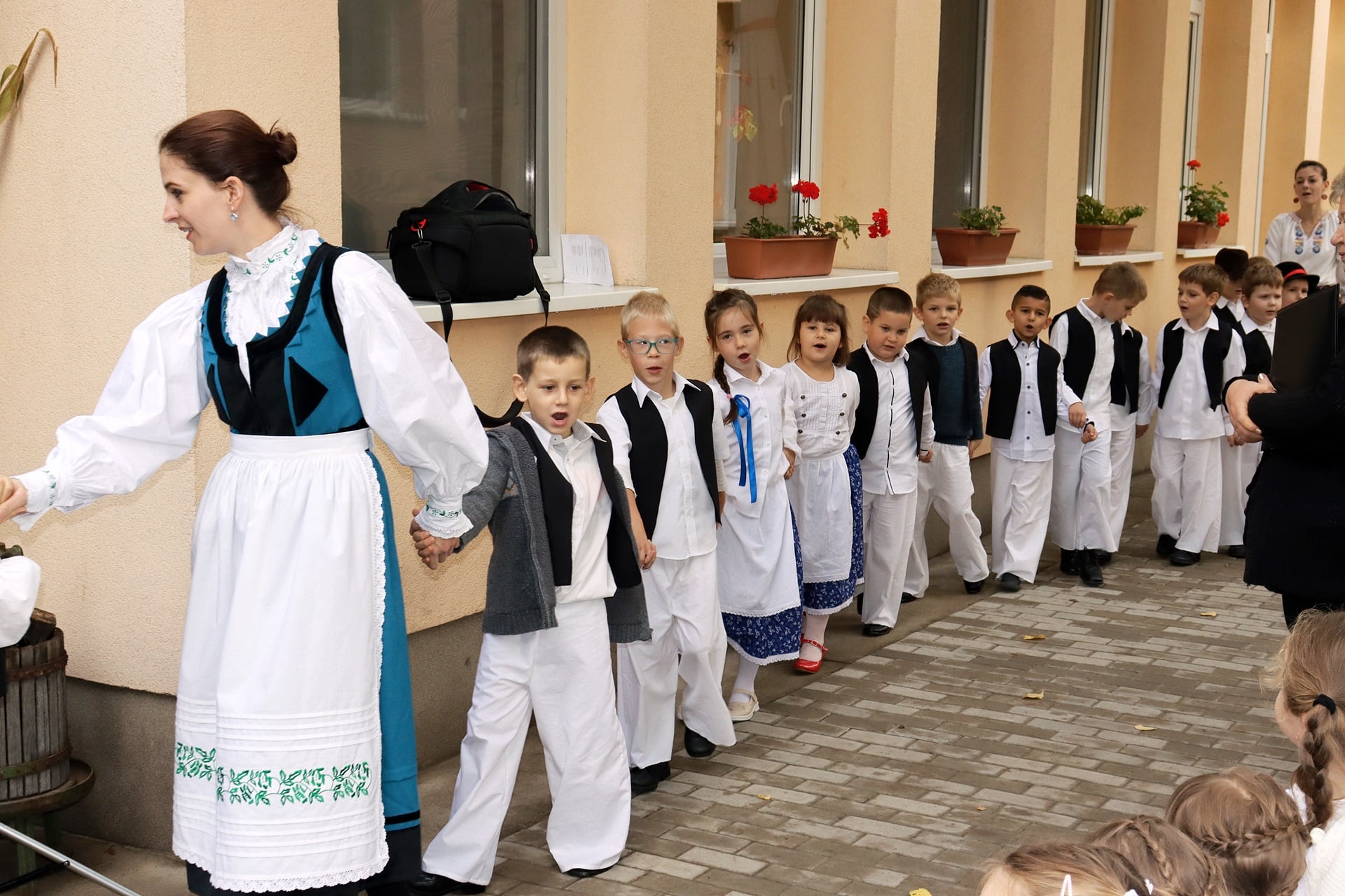 57038397 821317921557096 2151789365599141888 o